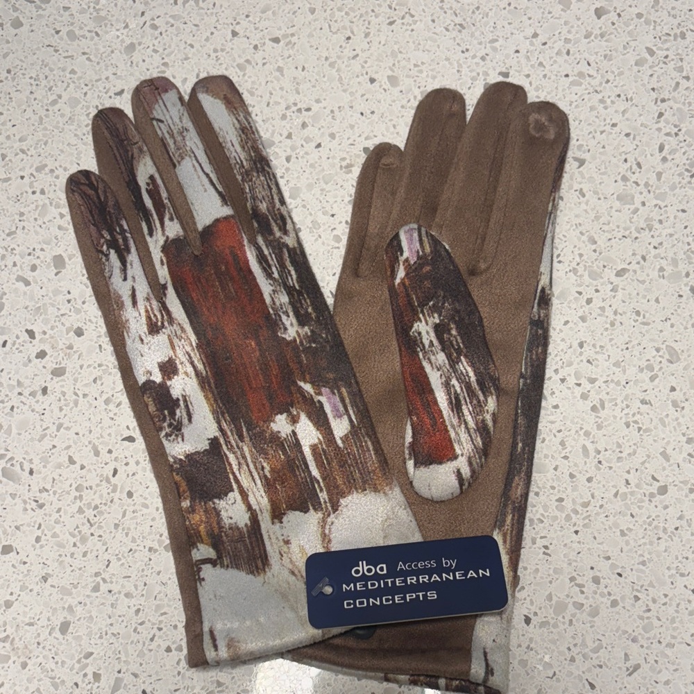 Brown and Cream Gloves with touchscreen detail
